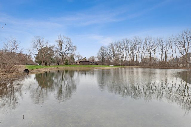 7517 Pheasant Drive, Lakewood, IL 60014