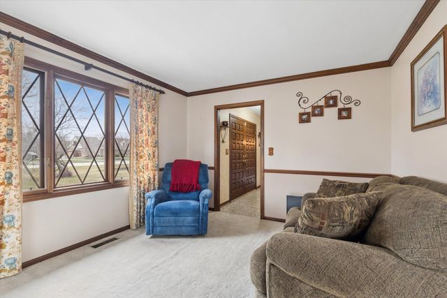 7517 Pheasant Drive, Lakewood, IL 60014