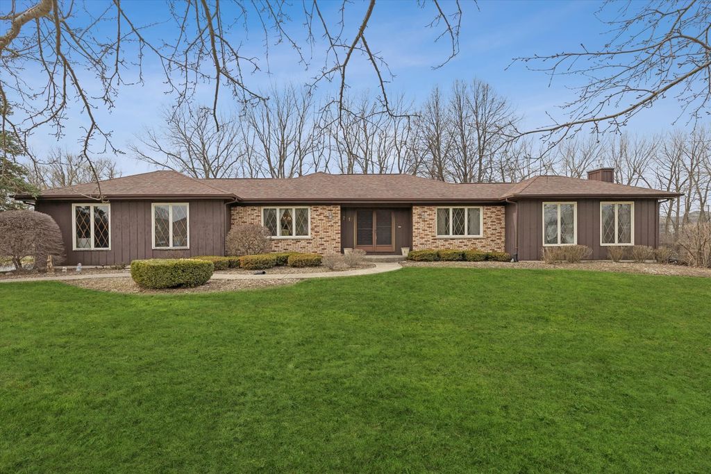 7517 Pheasant Drive, Lakewood, IL 60014