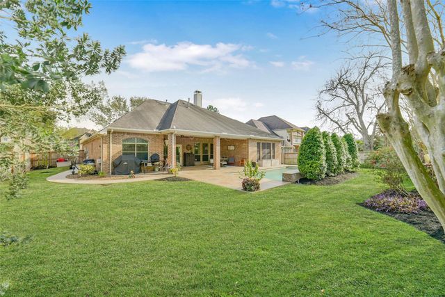 21214 Redcrest Manor Drive, Richmond, TX 77406