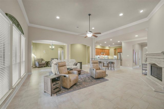 21214 Redcrest Manor Drive, Richmond, TX 77406