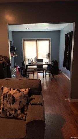 3407 Fulton Street, Saginaw, MI 48601