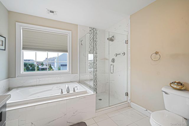 20 Dogwood Lane, East Moriches, NY 11940