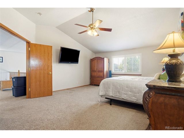 990 Quarterhorse Trl, Castle Rock, CO 80104