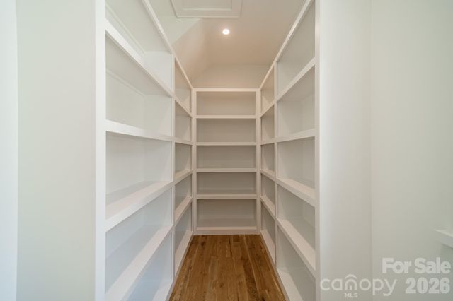 6006 Old Providence Lane, Charlotte, NC 28226