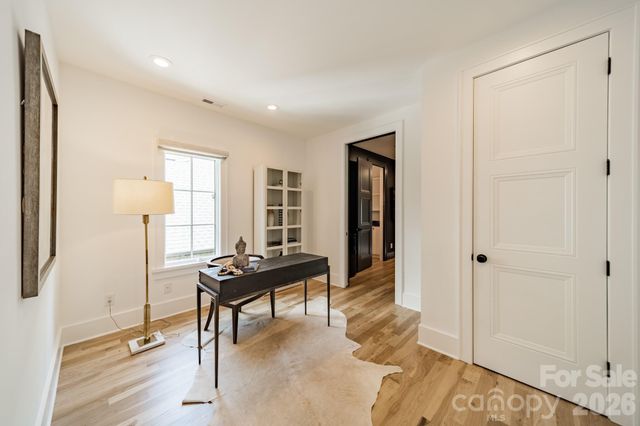 6006 Old Providence Lane, Charlotte, NC 28226