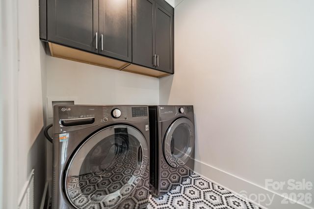 6006 Old Providence Lane, Charlotte, NC 28226