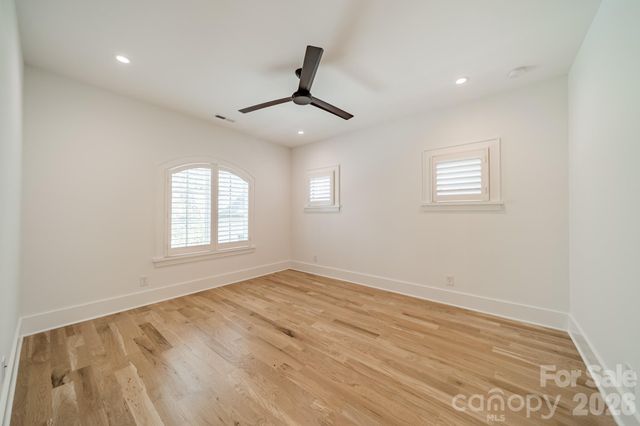 6006 Old Providence Lane, Charlotte, NC 28226