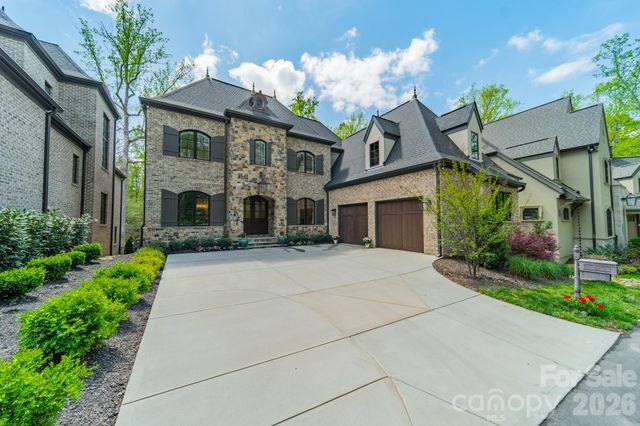 6006 Old Providence Lane, Charlotte, NC 28226