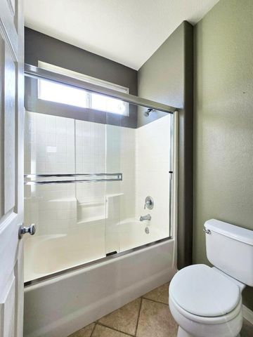 1030 Eastlake Circle, Tracy, CA 95304