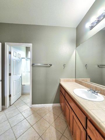 1030 Eastlake Circle, Tracy, CA 95304