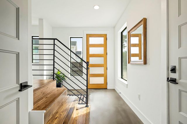 1104 Marcy ST B, Austin, TX 78745
