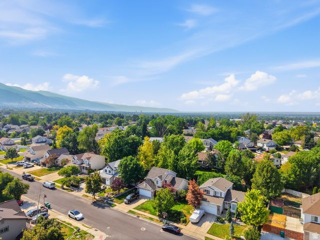 1064 E 1500 N, Layton, UT 84040