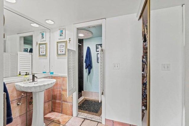 100 Paradise Harbour Boulevard 306, North Palm Beach, FL 33408