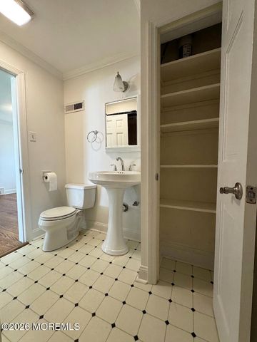 260 Harding Road, Red Bank, NJ 07701