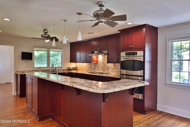 260 Harding Road, Red Bank, NJ 07701