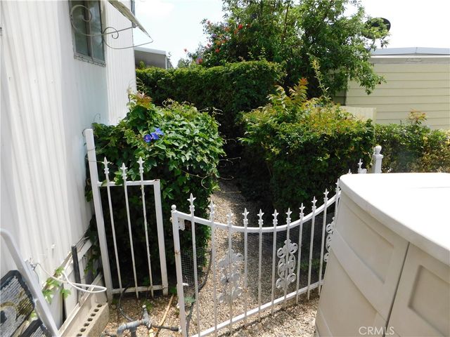 10675 BRYANT Street 29, Yucaipa, CA 92399