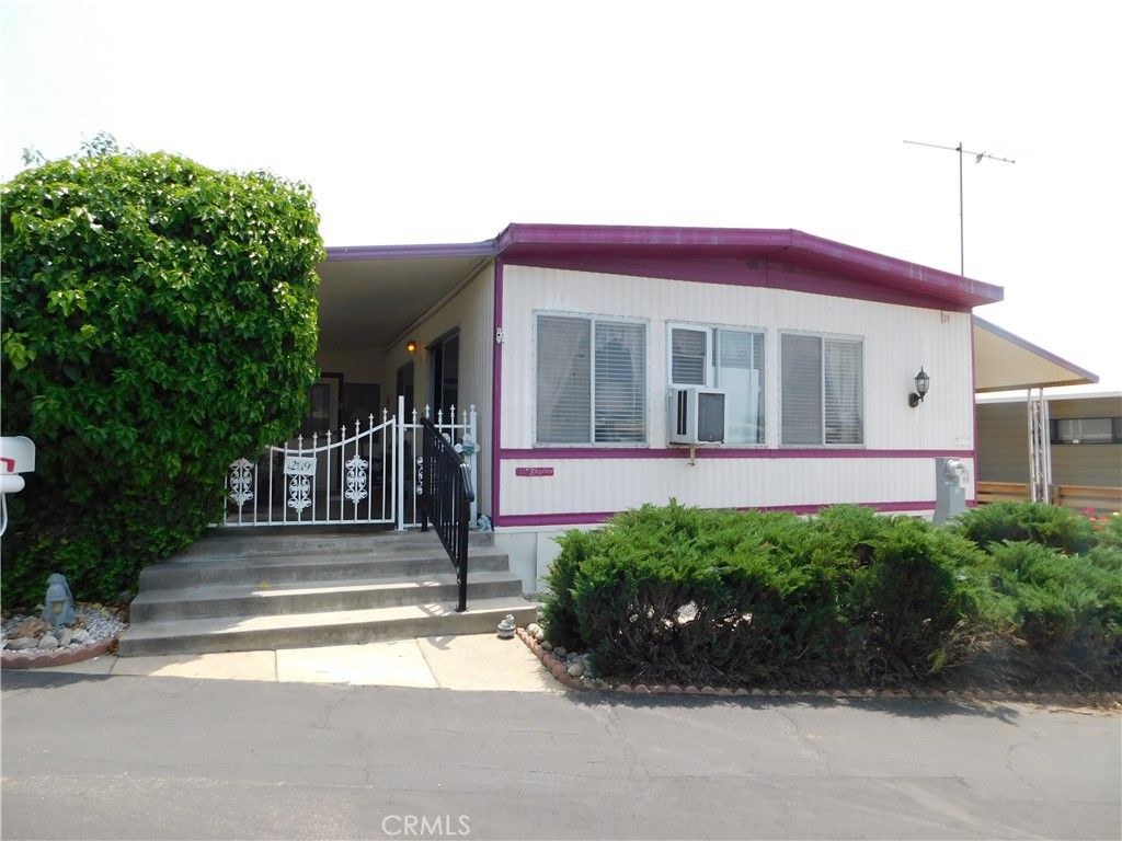 10675 BRYANT Street 29, Yucaipa, CA 92399