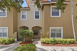 3469 Merrick Lane 402, Margate, FL 33063