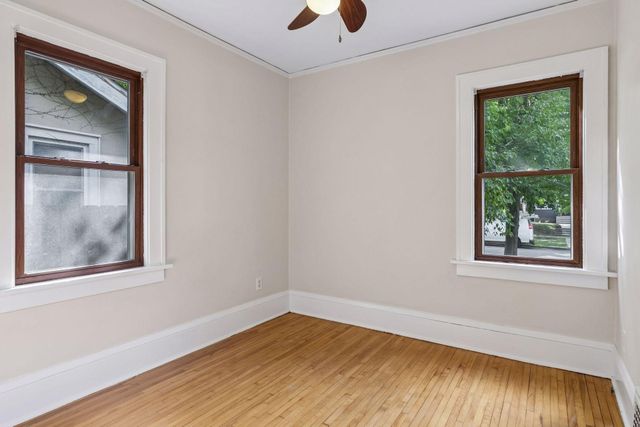 358 Cretin Avenue S, Saint Paul, MN 55105