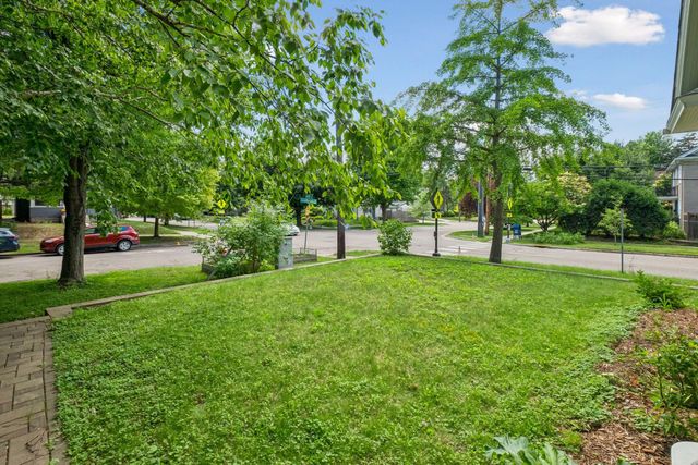 358 Cretin Avenue S, Saint Paul, MN 55105
