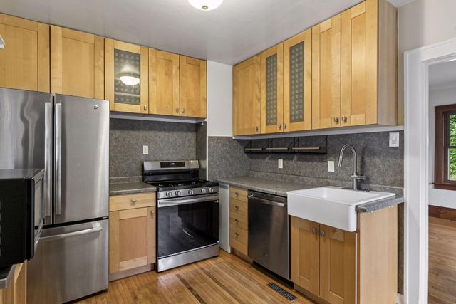 358 Cretin Avenue S, Saint Paul, MN 55105