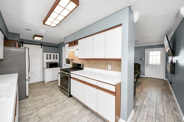 1306 Camden Road, Pasadena, TX 77502