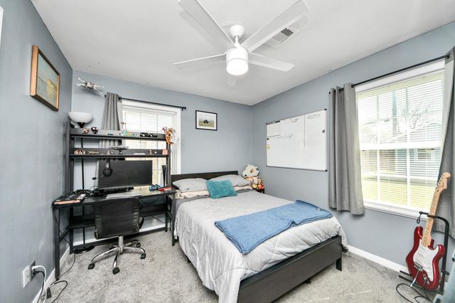 1306 Camden Road, Pasadena, TX 77502