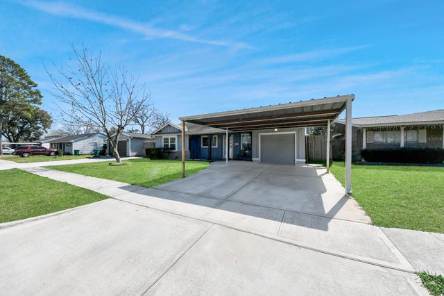 1306 Camden Road, Pasadena, TX 77502