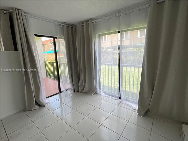 13045 SW 68th St 102, Miami, FL 33183