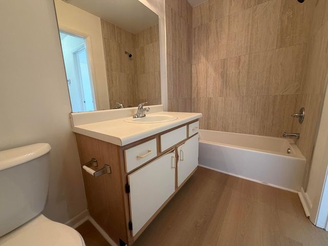 815 W Boynton Beach Boulevard 12-203, Boynton Beach, FL 33426