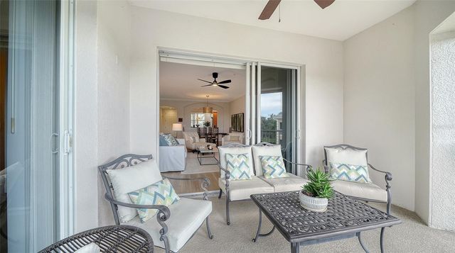 5122 MANORWOOD DRIVE 4B, Sarasota, FL 34235