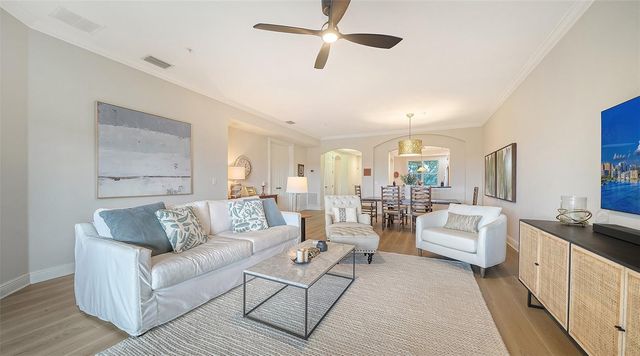 5122 MANORWOOD DRIVE 4B, Sarasota, FL 34235