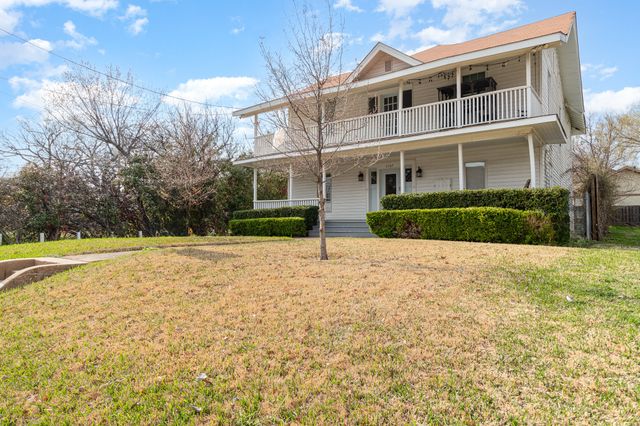 4507 Worth Street B, Dallas, TX 75246