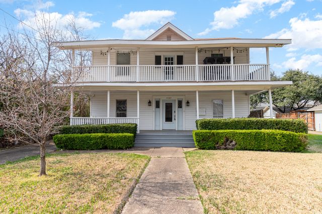 4507 Worth Street B, Dallas, TX 75246