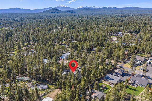 17349 Harlequin Drive, Bend, OR 97707