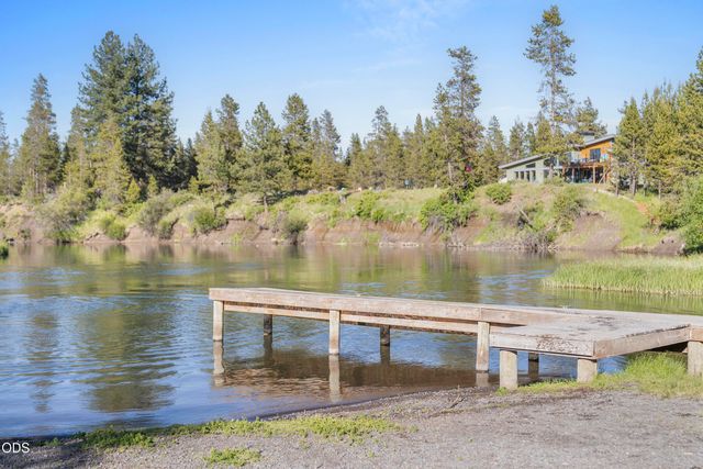 17349 Harlequin Drive, Bend, OR 97707