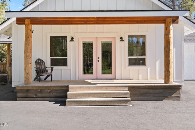 17349 Harlequin Drive, Bend, OR 97707