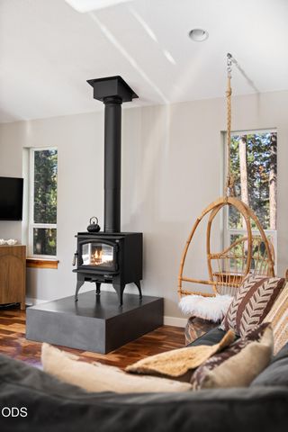 17349 Harlequin Drive, Bend, OR 97707