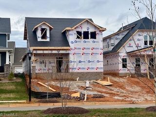 1639 Cross Village Avenue, Kernersville, NC 28284