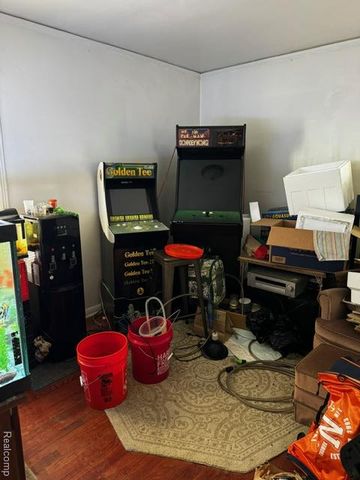 14772 Tacoma Street, Detroit, MI 48205