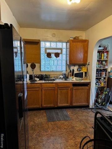 14772 Tacoma Street, Detroit, MI 48205