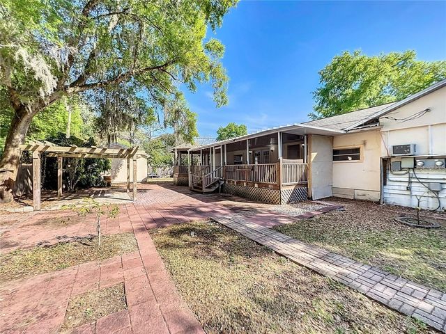 25 E CHESLEY AVENUE, Eustis, FL 32726