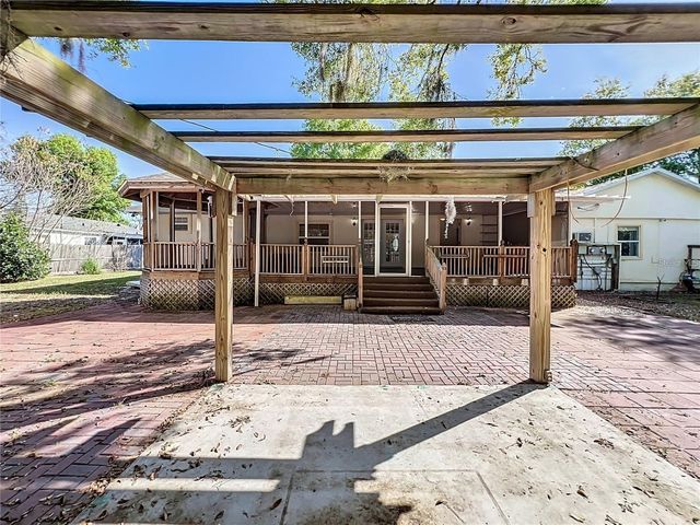 25 E CHESLEY AVENUE, Eustis, FL 32726