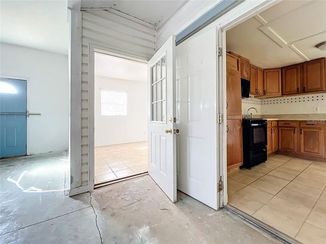 25 E CHESLEY AVENUE, Eustis, FL 32726