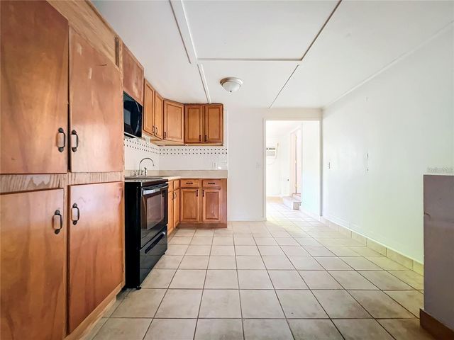 25 E CHESLEY AVENUE, Eustis, FL 32726