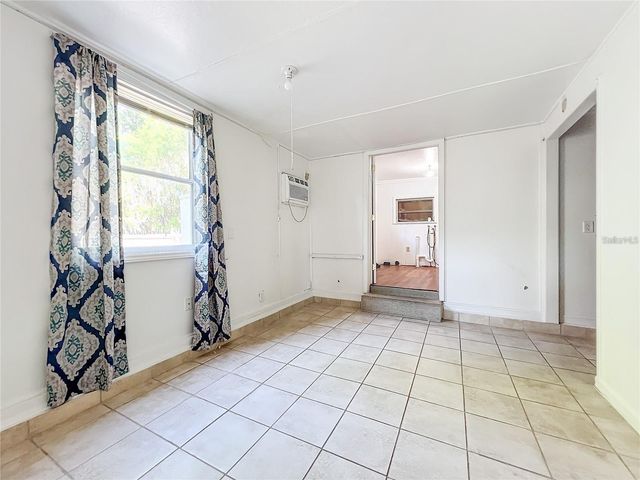 25 E CHESLEY AVENUE, Eustis, FL 32726