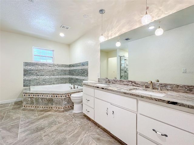 25 E CHESLEY AVENUE, Eustis, FL 32726