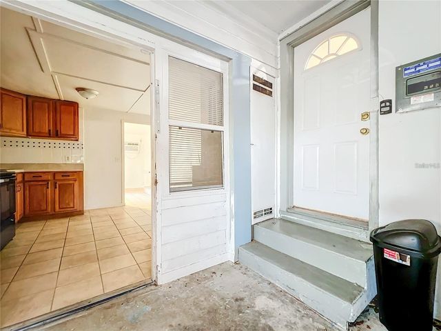25 E CHESLEY AVENUE, Eustis, FL 32726