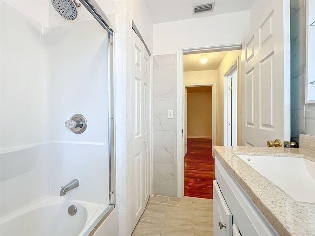 25 E CHESLEY AVENUE, Eustis, FL 32726